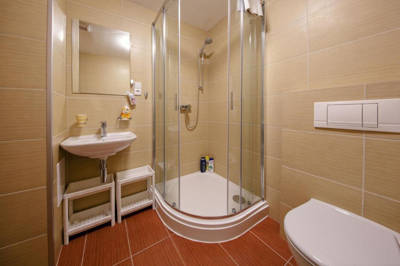 Apartman Zacler Exterior photo